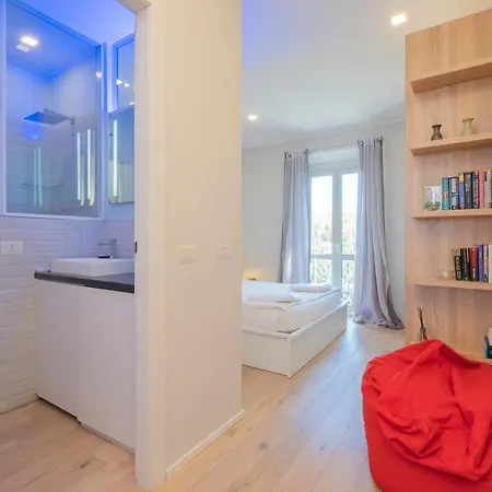 Apartment Nuovo Zona Navigli Milan